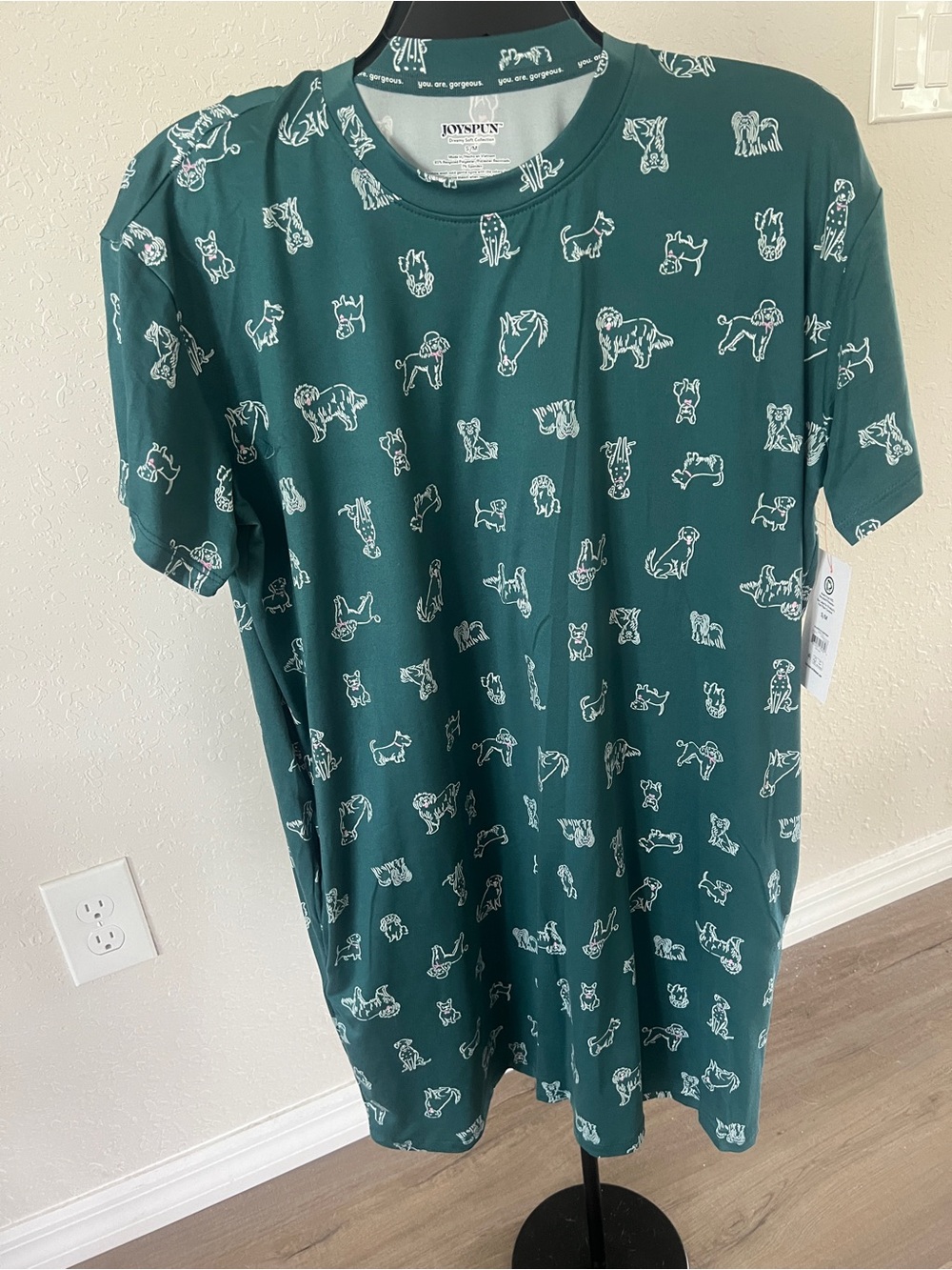 Joyspun  Green Dog-Print Pajama Night Shirt SM-Med